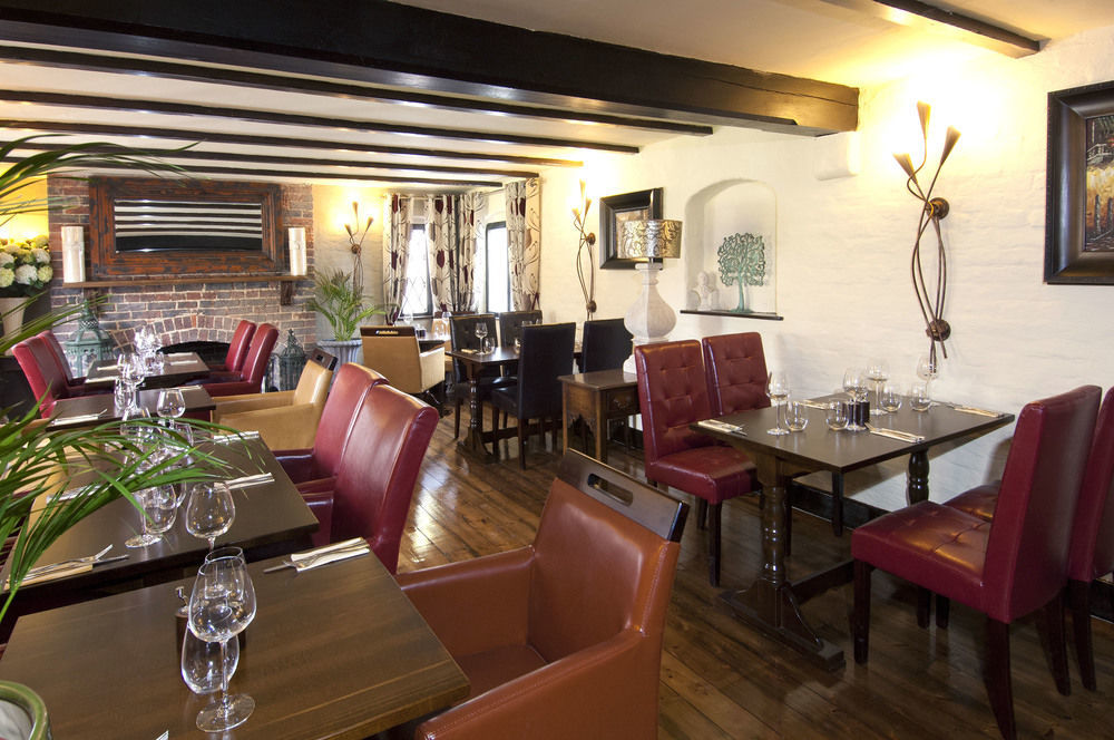 The Roundabout Hotel Pulborough Ngoại thất bức ảnh