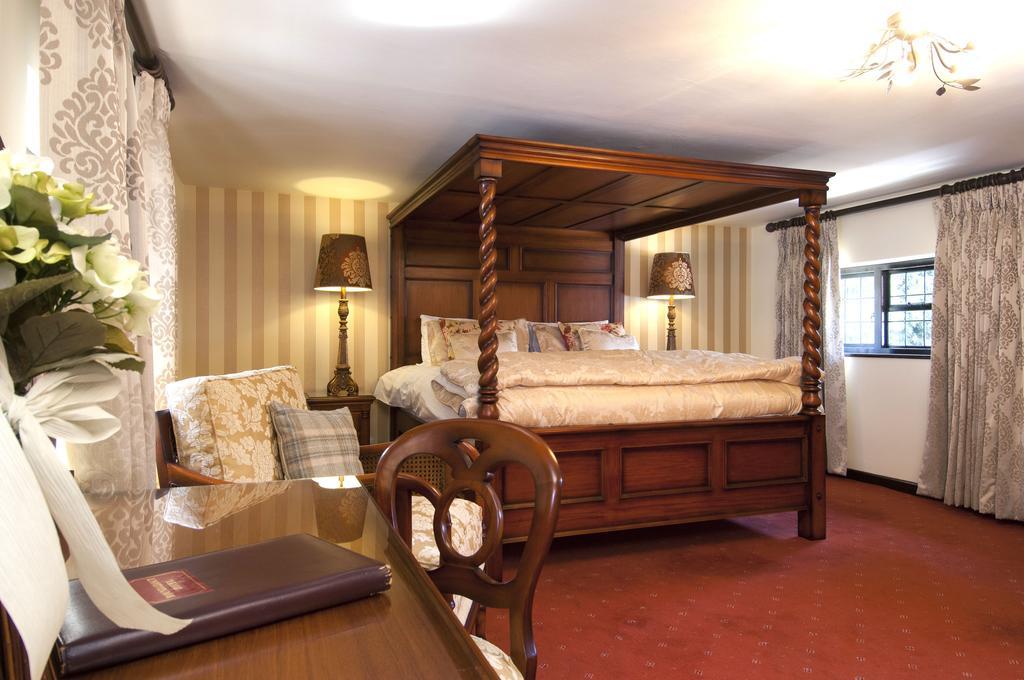The Roundabout Hotel Pulborough Phòng bức ảnh